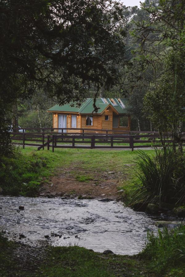 Chales Estancia Cachoeira Do Avencal Урубиси Экстерьер фото