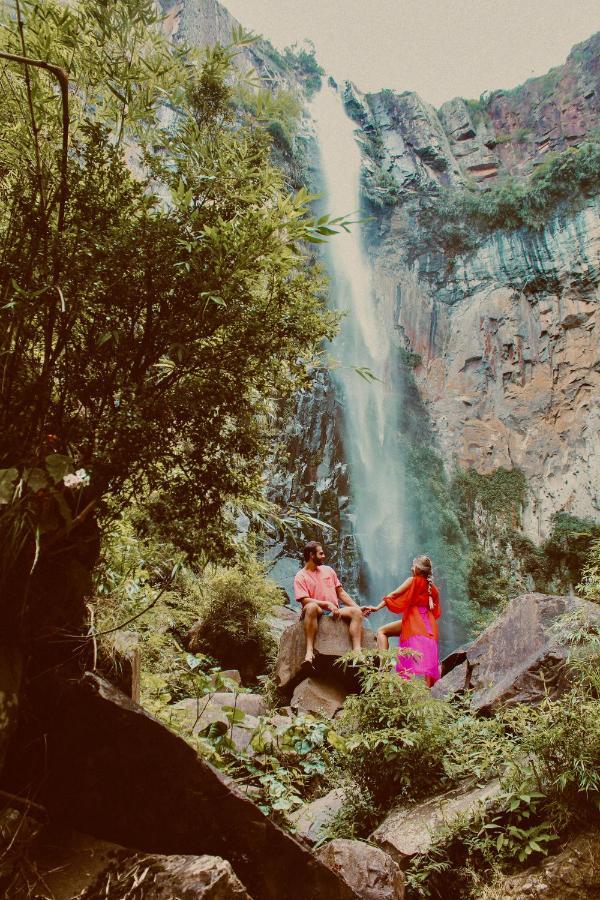 Chales Estancia Cachoeira Do Avencal Урубиси Экстерьер фото